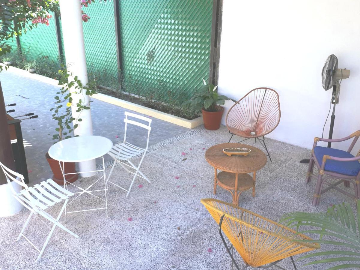 Casa Lao Centro Hotel Zihuatanejo Buitenkant foto