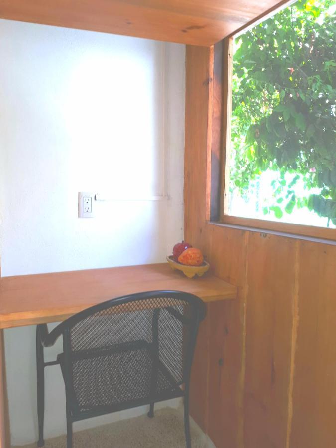 Casa Lao Centro Hotel Zihuatanejo Buitenkant foto