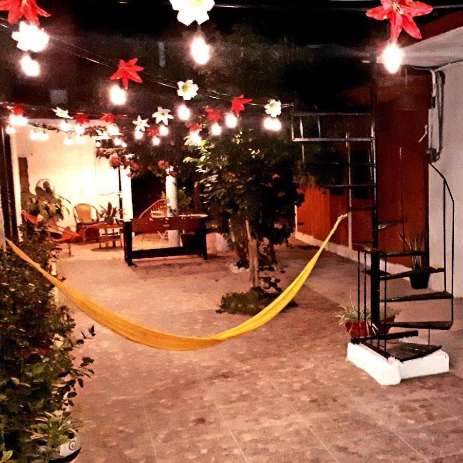 Casa Lao Centro Hotel Zihuatanejo Buitenkant foto
