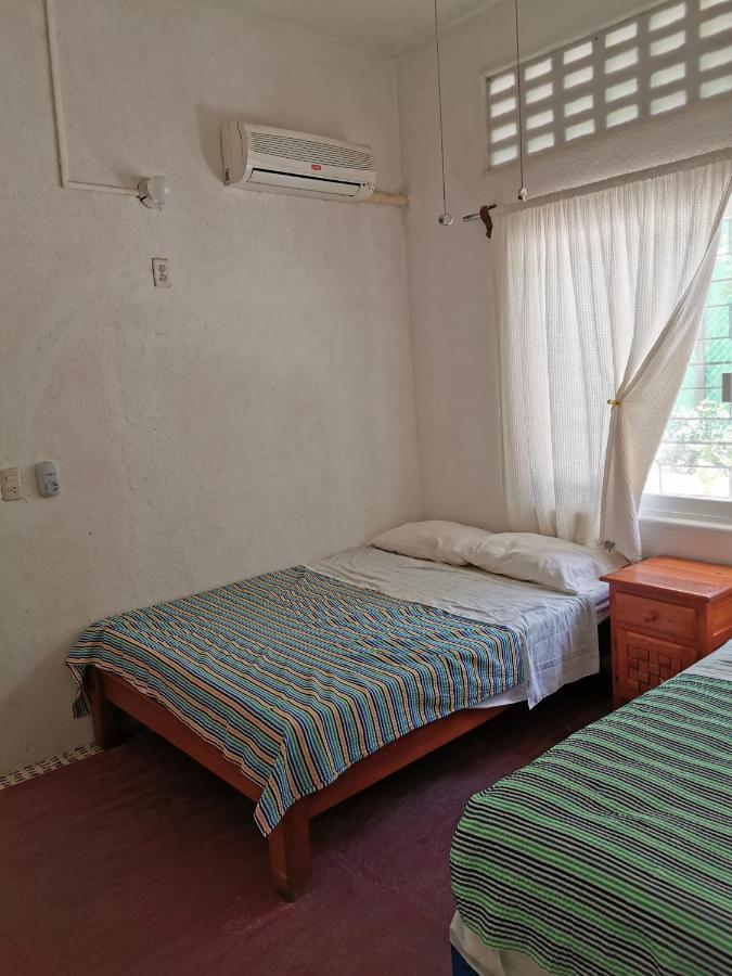Casa Lao Centro Hotel Zihuatanejo Buitenkant foto